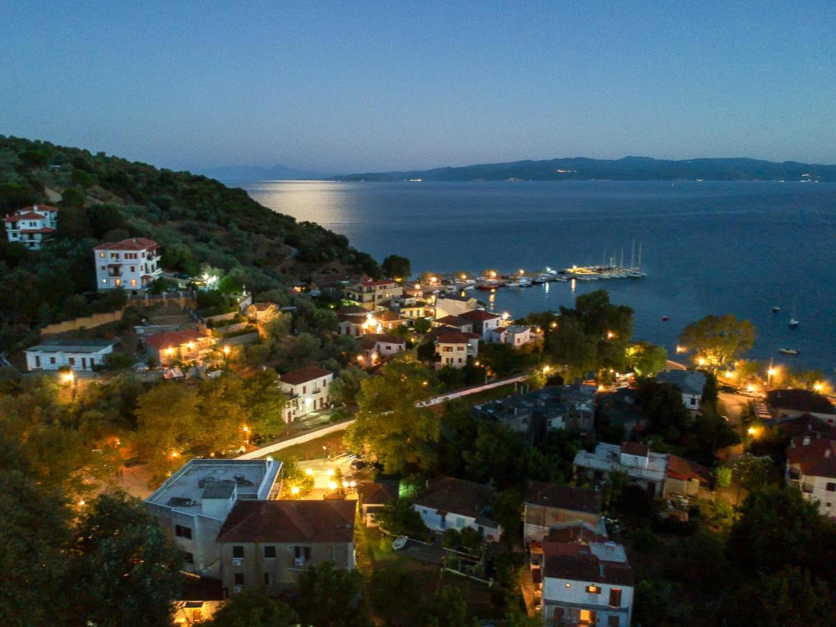 Des Roses Hotel Platanias  Exteriér fotografie