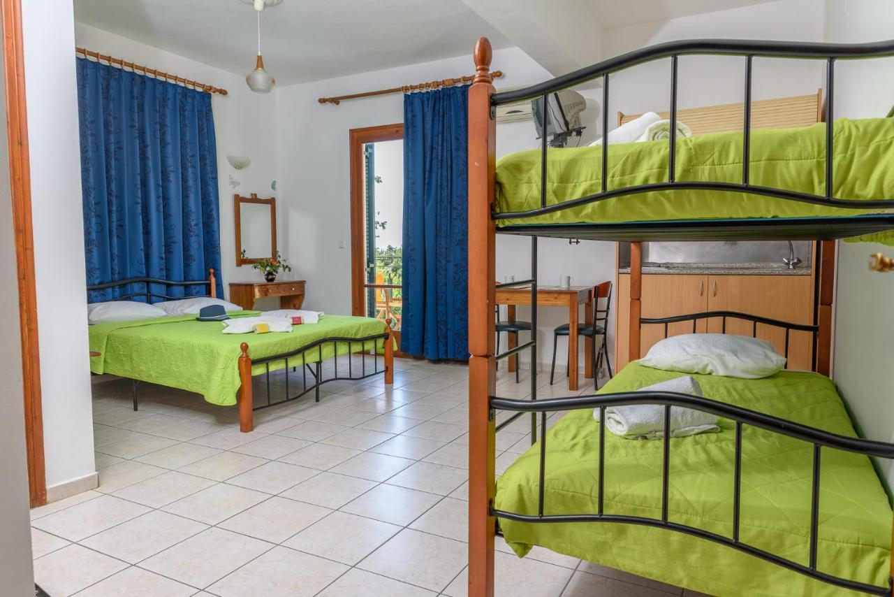 Des Roses Hotel Platanias  Exteriér fotografie