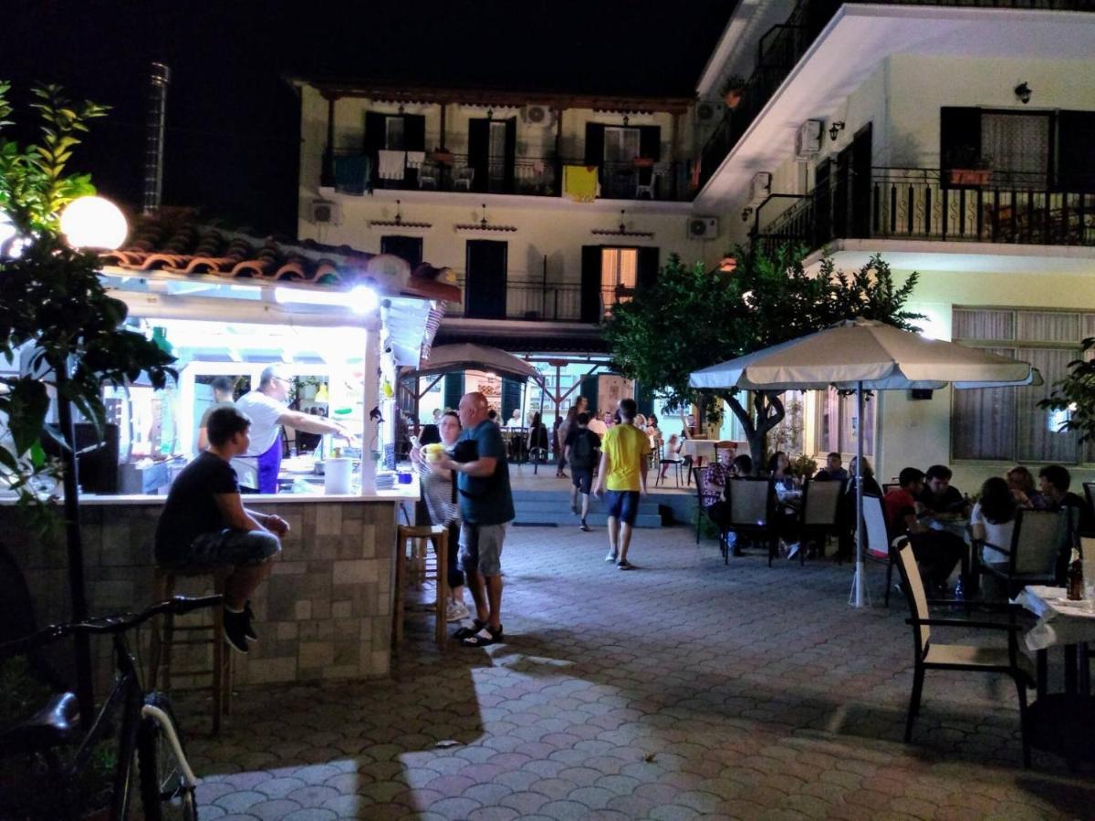 Des Roses Hotel Platanias  Exteriér fotografie